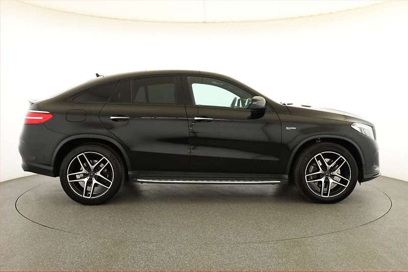 Mercedes-Benz GLE (2018) AMG line 43 AMG 4MATIC - fotka 6 z 21