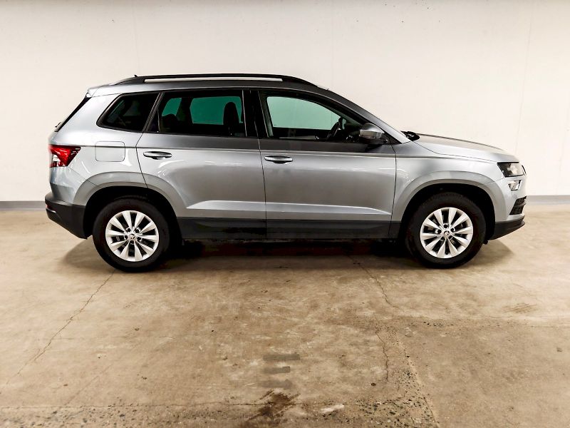 Škoda Karoq (2019) 1.6 TDI 85 kW Ambition - fotka 24 z 27