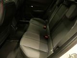 Peugeot 2008 (2020) 1.5HDI, ČR, AT, navi, LED - náhled 11