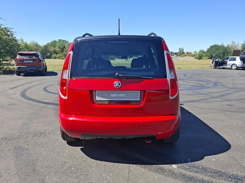Škoda Roomster (2014) edice NOIRE 1.2TSi 63kW,klima, - fotka 5 z 18