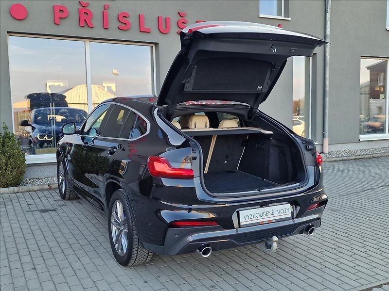 BMW X4 30d Xdrive M Sport, ČR,1.Maj. - fotka 40 z 50