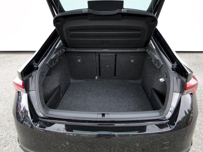 Škoda Octavia (2024) DSG 2.0 TDI / 110 kW / TOP SEL - fotka 25 z 35