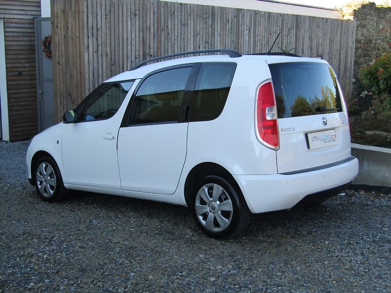 Škoda Roomster (2014) 1.2 TSI 63kW  ROZVODY + SERVIS - fotka 5 z 38