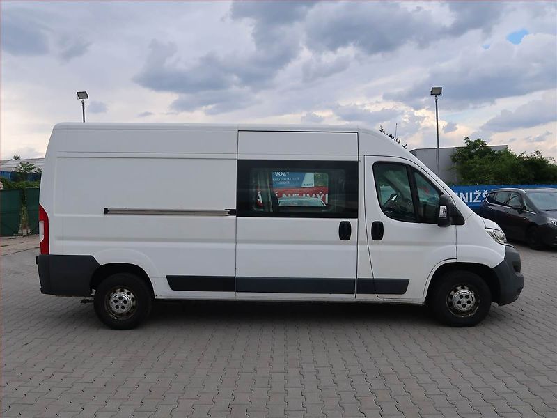 Citroën Jumper (2016) 2.0 BlueHDi, 6Míst, L3H2, 1.0t - fotka 6 z 11