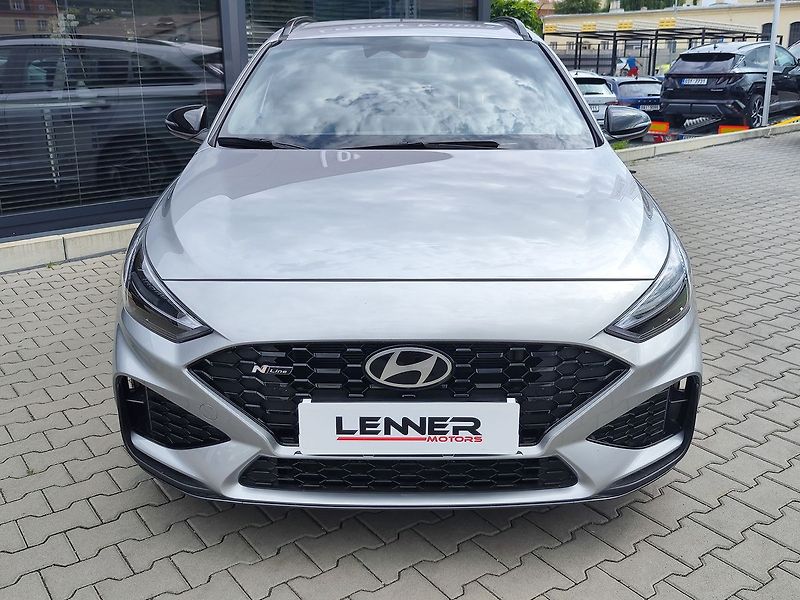 Hyundai i30 1.5  T-GDI/103kW N-Line DCT - fotka 2 z 35