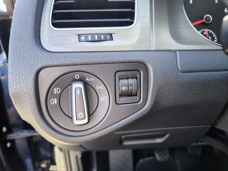 Volkswagen Golf 7 1,4TSI 90kW LED OSRAM 8xALU - fotka 54 z 82