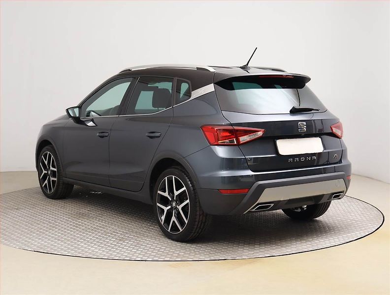 Seat Arona (2021) FR 1.0 TSI, Serv.kniha, Kůže - fotka 4 z 23