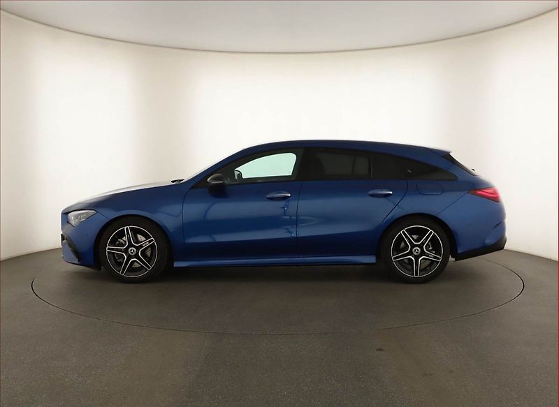 Mercedes-Benz CLA (2025) 200 - fotka 3 z 17
