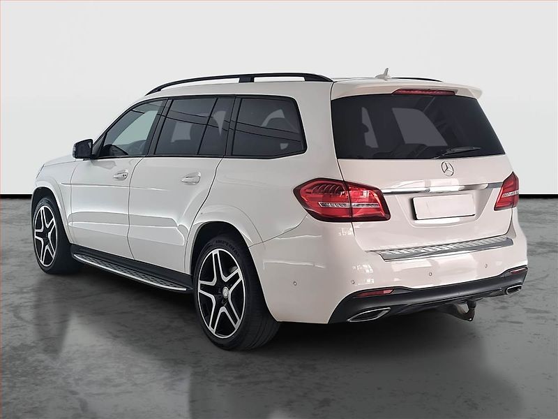 Mercedes-Benz GLS (2016) AMG line 350 d 4MATIC - fotka 4 z 22