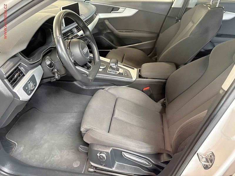 Audi A4 (2017) 3.0 TDi, S-line, AT, navi - fotka 9 z 18