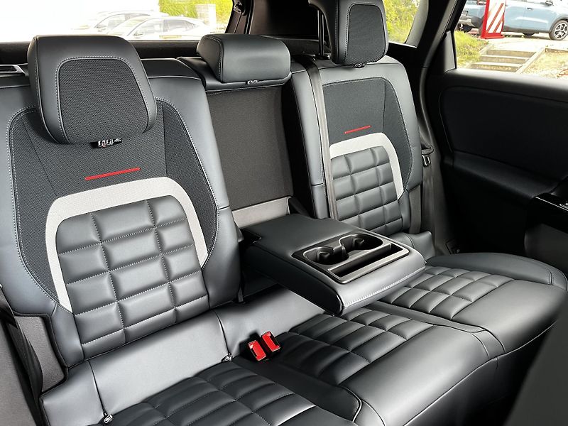 Citroën C5 Aircross (2026) MAX Hybrid 145k Automatic - fotka 10 z 29