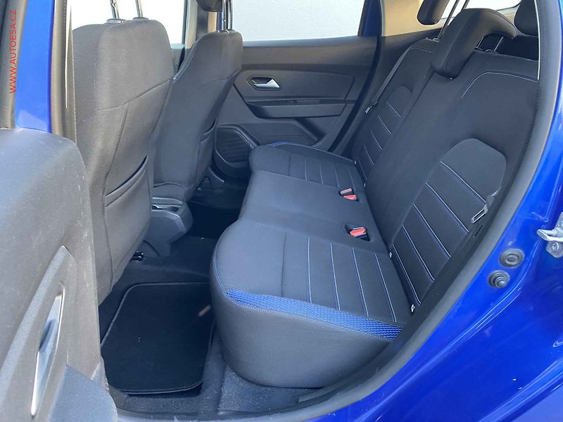 Dacia Duster (2021) 1.0TCe, ČR, Navi, AC, tempo - fotka 10 z 17