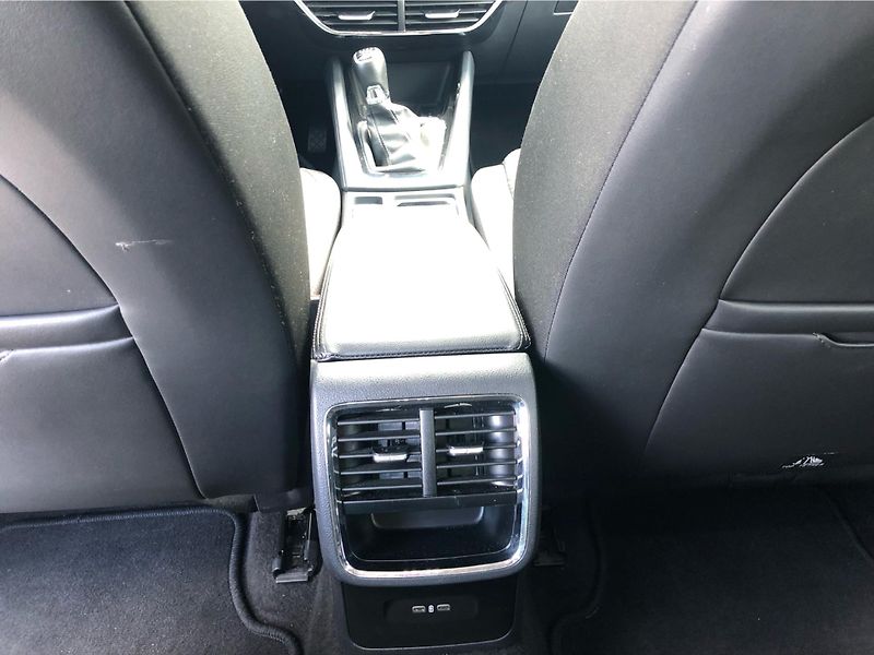 Škoda Octavia COMBI 2.0 TDi STYLE - fotka 24 z 30