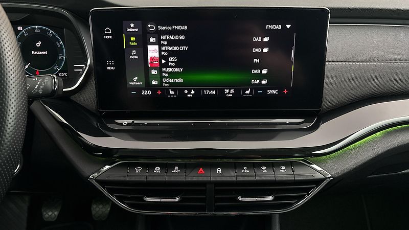 Škoda Octavia 2.0 TDI Style Combi - fotka 11 z 26