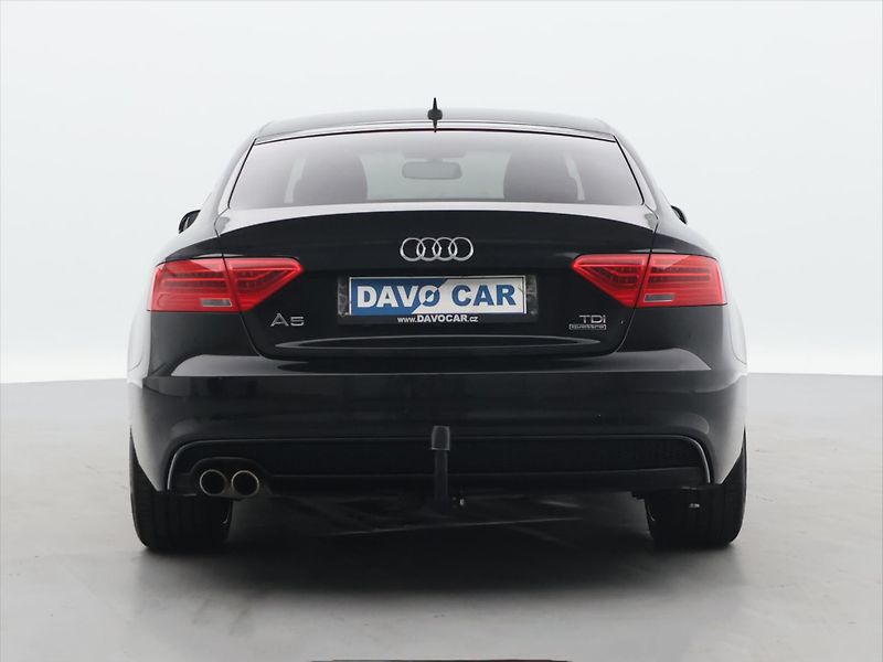 Audi A5 3,0 TDI quattro S-Line 1.Maj - fotka 6 z 36