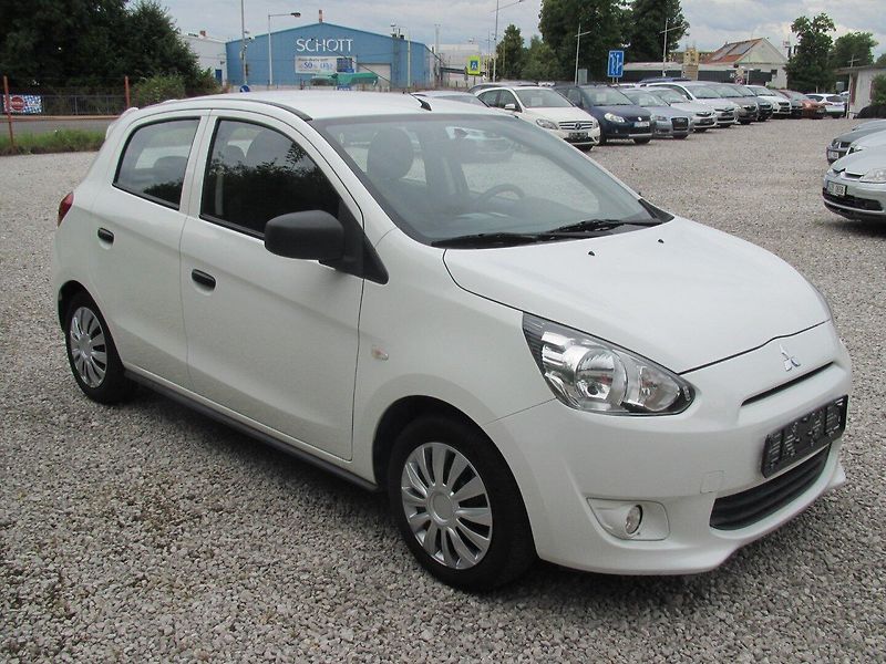 Mitsubishi Space Star 1.0 LPG - fotka 8 z 17