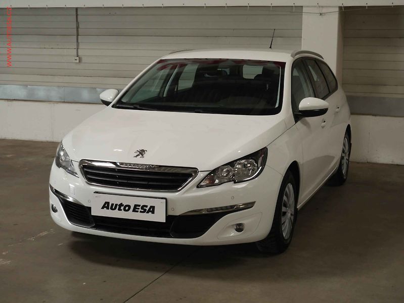 Peugeot 308 (2015) 1.2 PT, ČR, Active, TZ - fotka 3 z 19