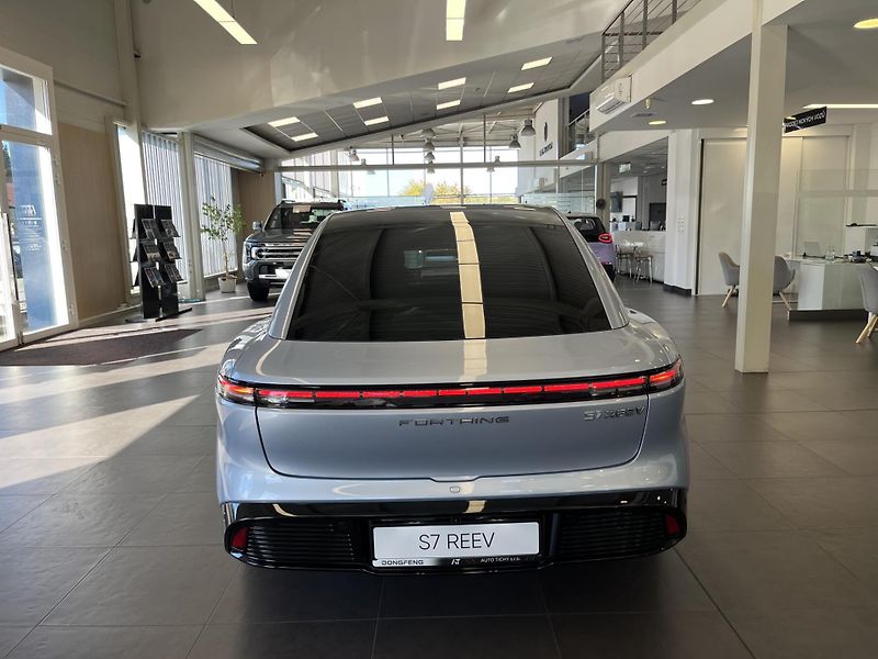 Dongfeng S7 (2026) Exclusive, REEV - fotka 5 z 16