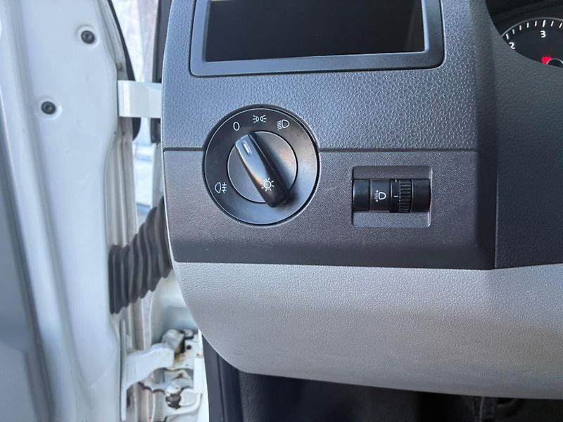 Volkswagen Transporter (2013) 2.0TDi, 84KW - fotka 14 z 18