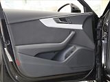 Audi A4 2,0 40TDi S-Line 56tkm. 1.maj. - náhled 14