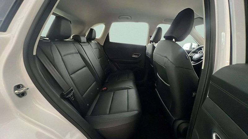 MG ZS (2025) ELEGANCE 1.5 MT5 (85kW/115k) / - fotka 26 z 30