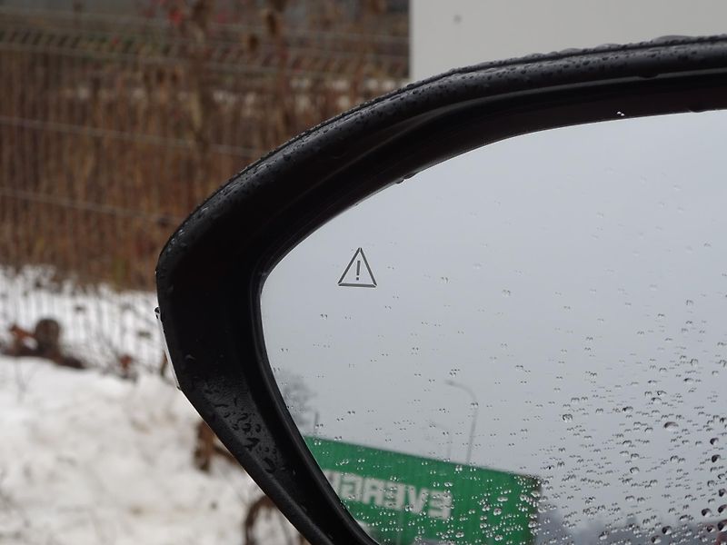 Hyundai Tucson 1.6 T-GDI DCT 118kW N-Line - fotka 14 z 21