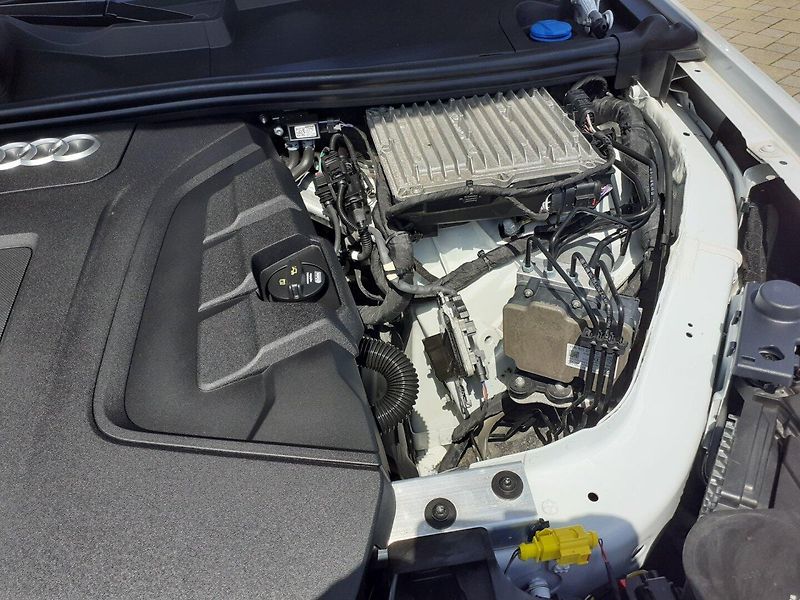 Audi Q7 (2020) 50 TDi  S -Line Mild-hybrid - fotka 37 z 41