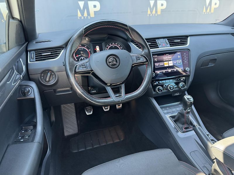 Škoda Octavia (2018) III RS230 2.0TSi MAN, Kessy    - fotka 12 z 44