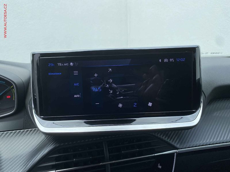 Peugeot 2008 (2026) 1.2 PT, 1.maj,ČR, Business - fotka 21 z 21