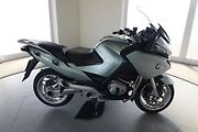 BMW R-1200 RT.