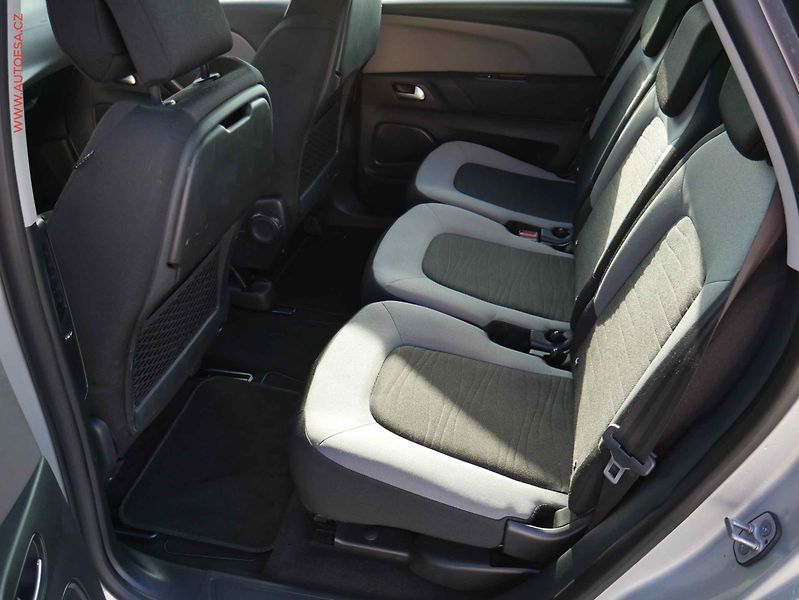 Citroën C4 Picasso (2016) 1.6HDi, AT, navi, park.asist - fotka 10 z 18