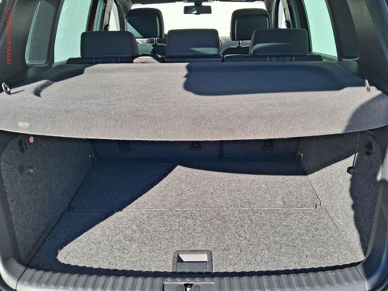 Volkswagen Tiguan (2015) 1.4 TSi 4motion, Lounge - fotka 7 z 19