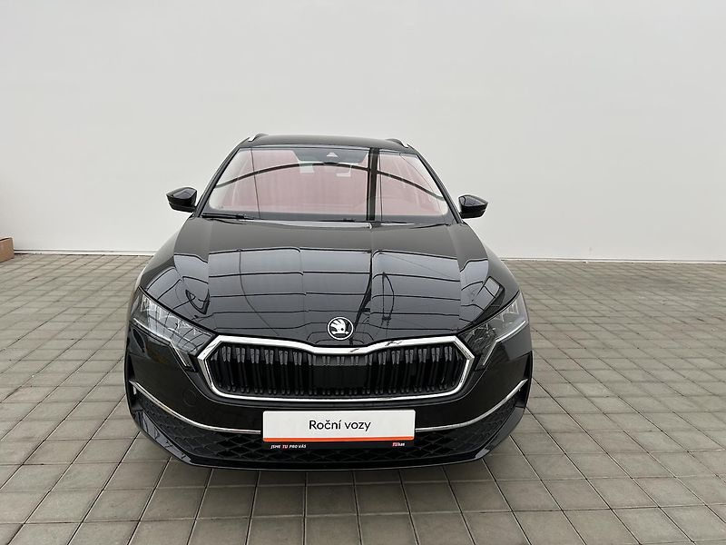 Škoda Octavia 1.5 TSI Top selection - fotka 4 z 23