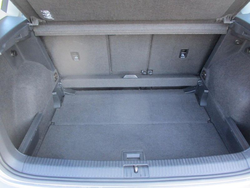 Volkswagen Golf Sportsvan 1.2TSi 81kW 95TKM 6st.MAN.P - fotka 35 z 45