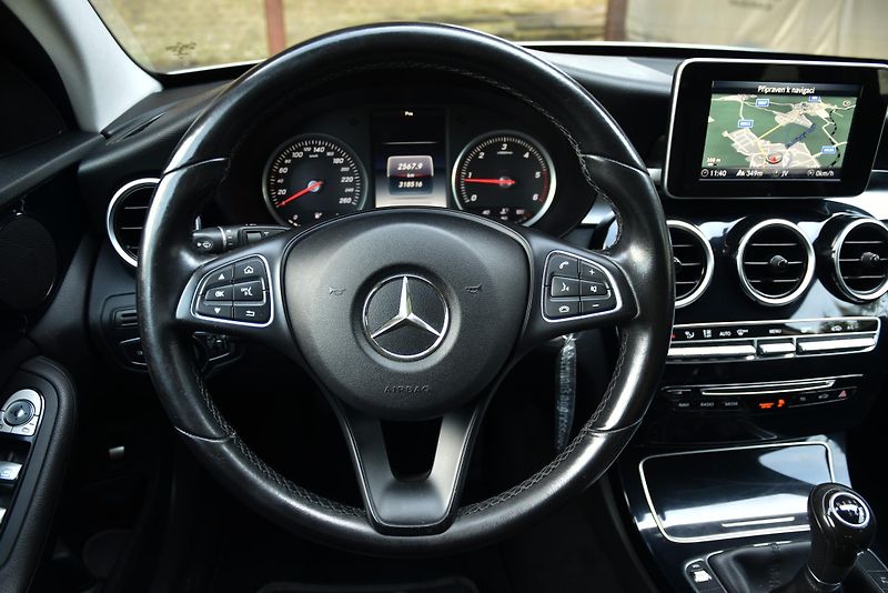 Mercedes-Benz Třídy C 180 CDi,KŮŽE,TEMP,NAVI,KLIMA - fotka 11 z 48
