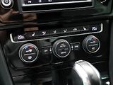 Volkswagen Golf 2,0 TSI R 221kW DSG 4M 1.Maj - náhled 23