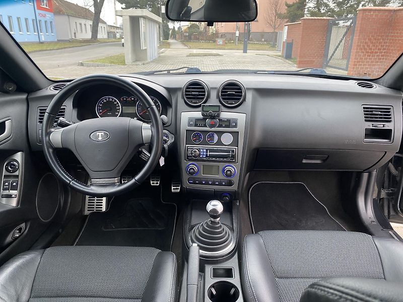 Hyundai Coupé (2007) 2.0i FX FULL, NAJETO 70TIS.KM! - fotka 34 z 42