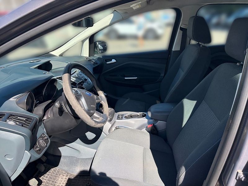 Ford C-MAX - fotka 4 z 19