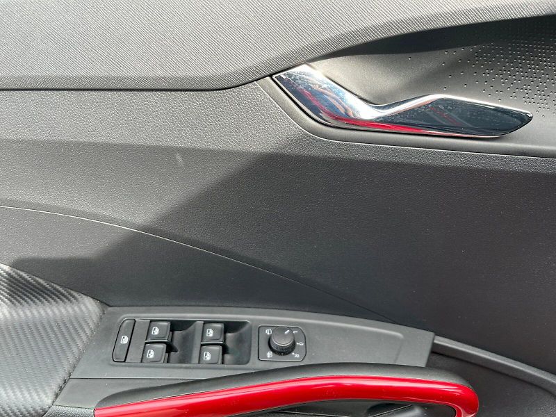 Škoda Fabia (2025) 1.0 TSI 85kW Monte Carlo - fotka 9 z 25
