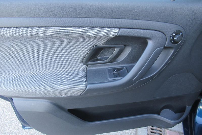 Škoda Roomster 1.2 TSi KLIMA SADA KOL - fotka 17 z 21