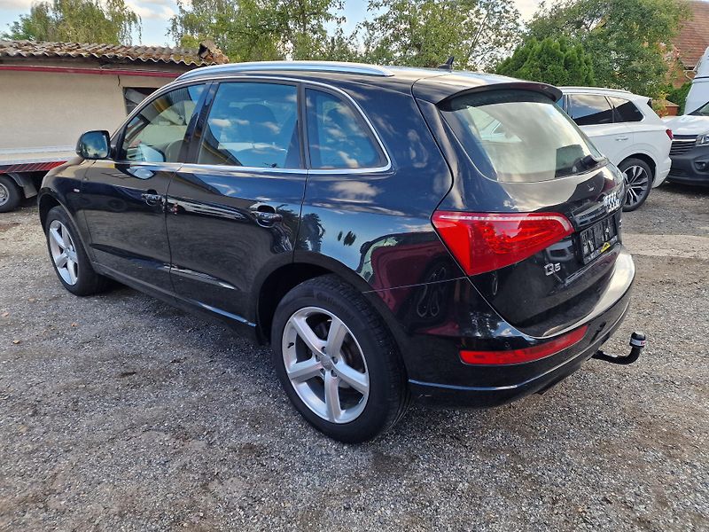 Audi Q5 2,0TDI QUATTRO S-LINE 125KW - fotka 6 z 23