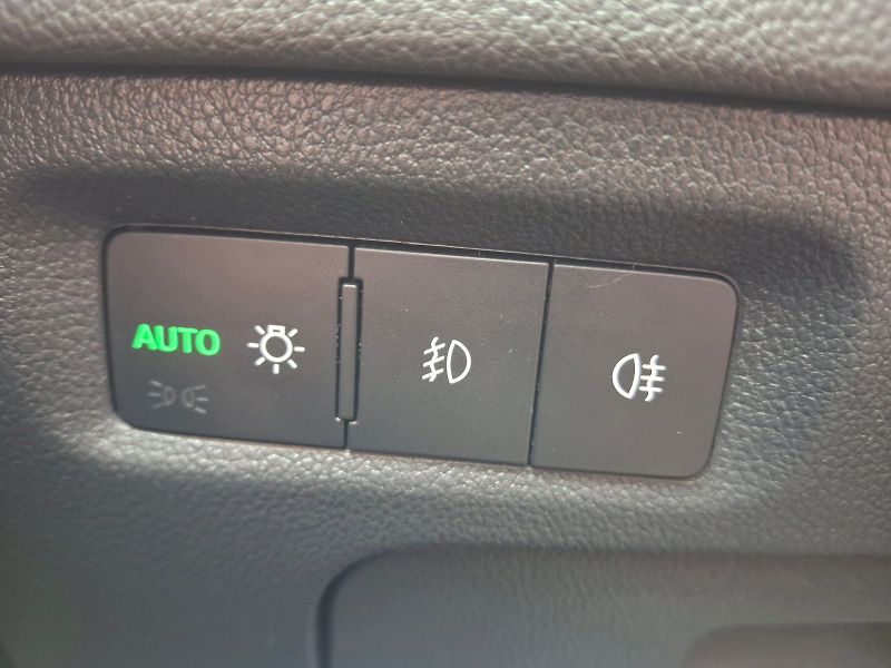 Škoda Octavia (2021) Combi Style Plus DSG 2,0TDi 11 - fotka 33 z 35