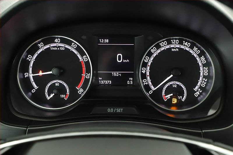 Škoda Fabia (2021) Style 1.0 TSI, ČR,1.maj - fotka 8 z 15