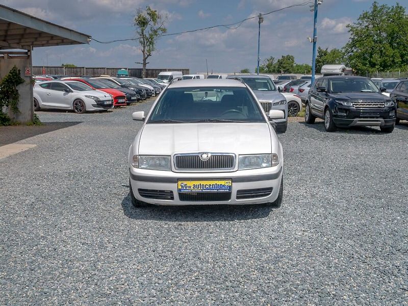 Škoda Octavia (2008) ČR 1.9TDI 74KW – PO SERVISU - fotka 2 z 38