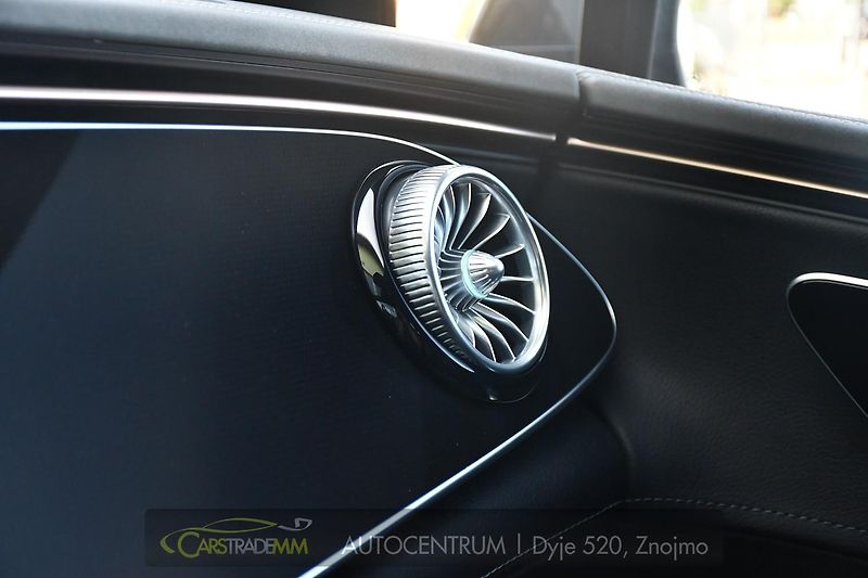 Mercedes-Benz EQE 350+ 4MATIC - fotka 38 z 54