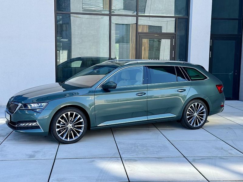 Škoda Superb (2023) L&K 2,0 TDI 147 kW 7-st aut 4x - fotka 11 z 66