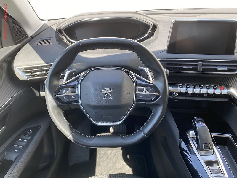 Peugeot 3008 (2020) 1.2PT, Active, AT - fotka 11 z 17