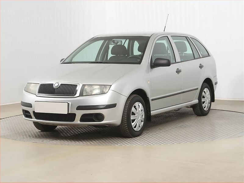 Škoda Fabia (2005) 1.2 12V, nová STK - fotka 2 z 12