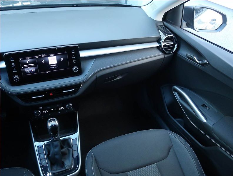 Škoda Fabia (2025) Top Selection 1.0 TSI - fotka 8 z 18