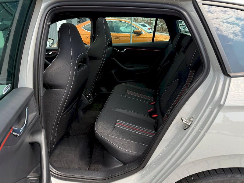 Škoda Scala (2025) 1.5 TSI 110 kW Monte Carlo - fotka 7 z 22